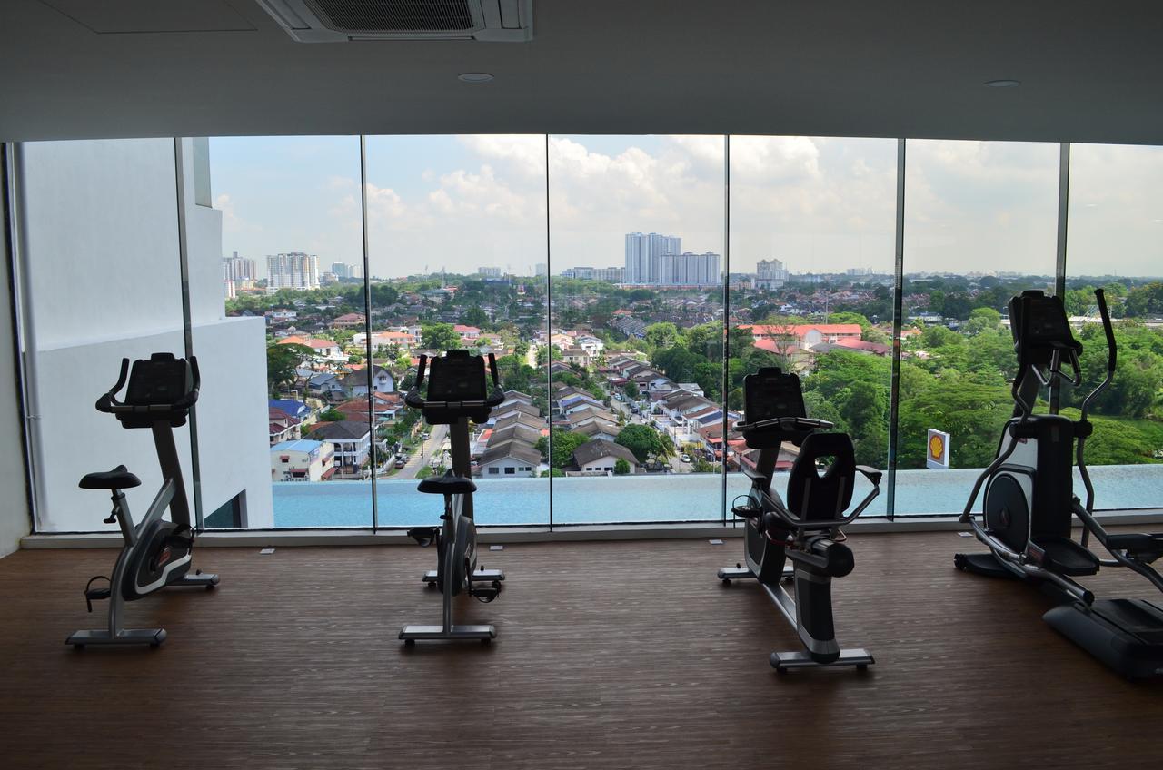 1 Tebrau Suites By Subhome Johor Bahru Ngoại thất bức ảnh