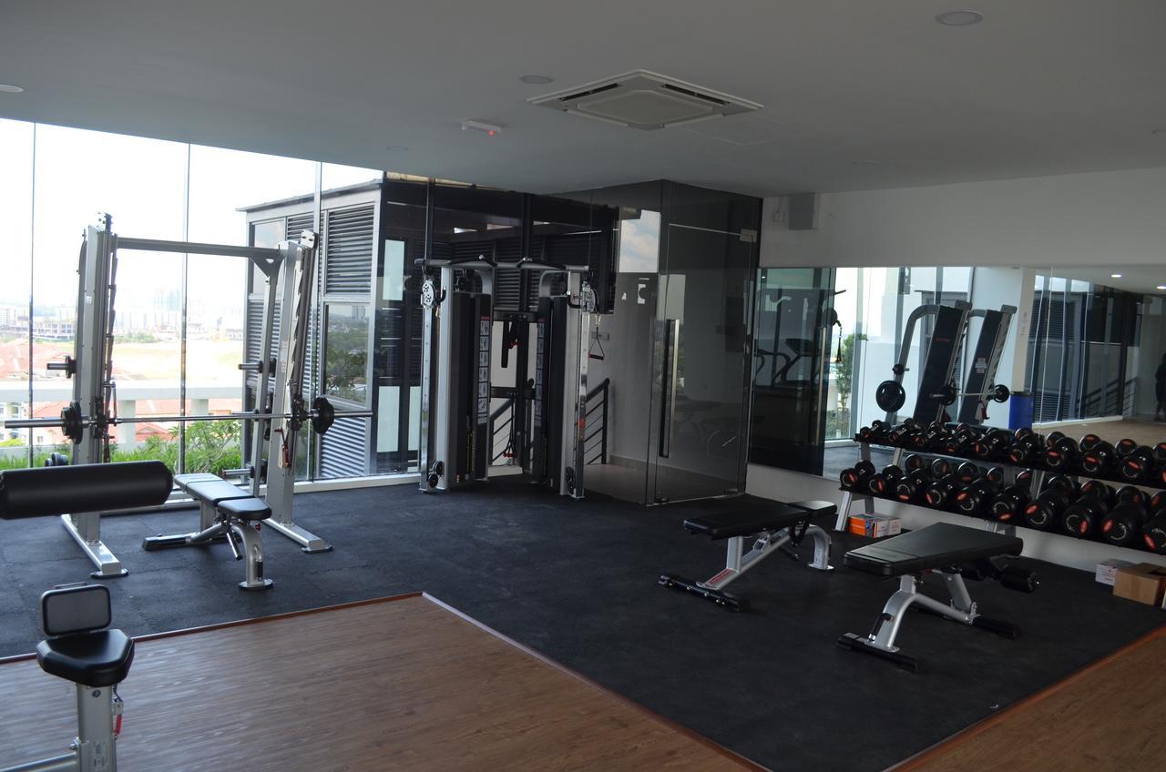 1 Tebrau Suites By Subhome Johor Bahru Ngoại thất bức ảnh