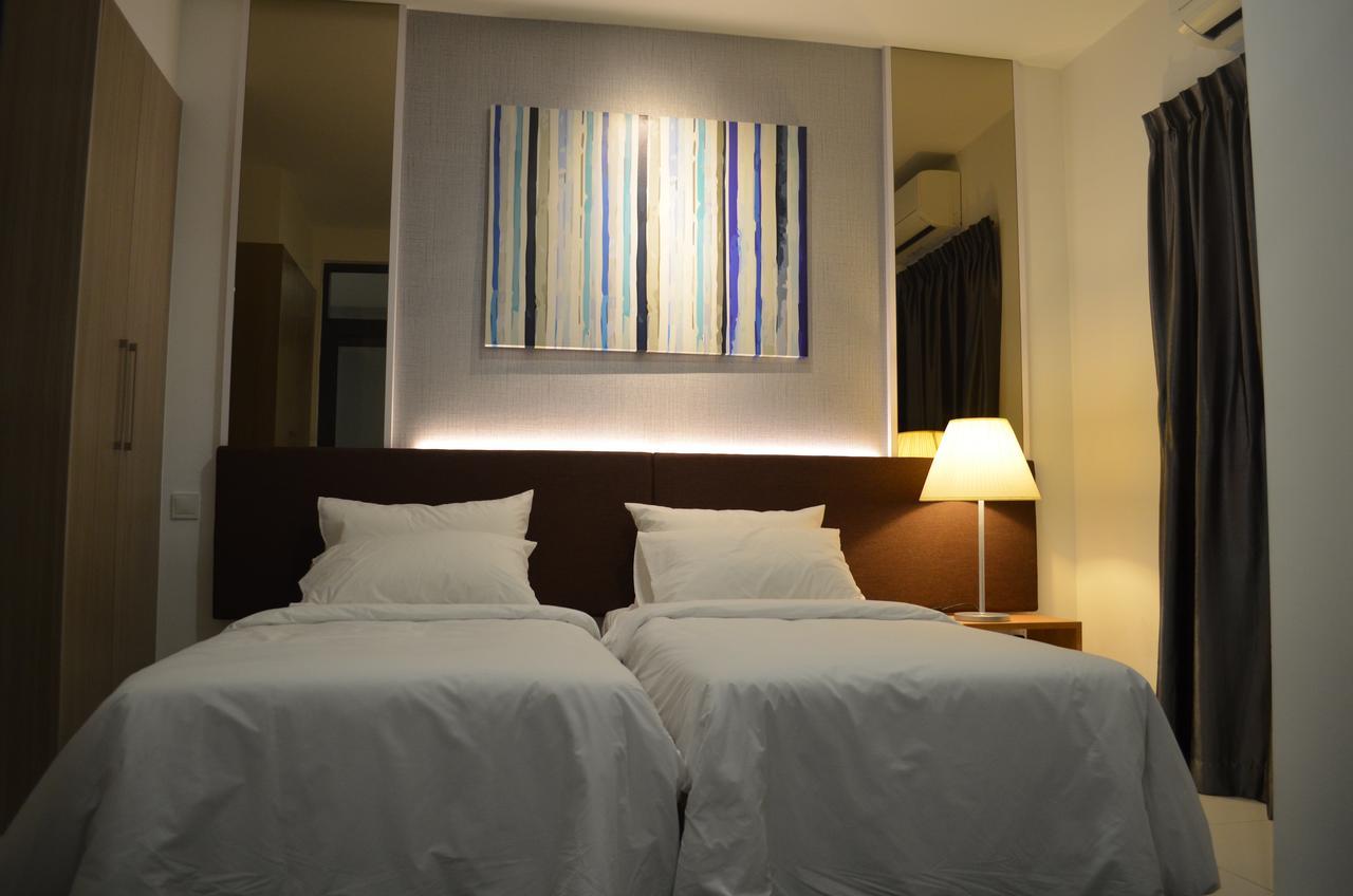 1 Tebrau Suites By Subhome Johor Bahru Ngoại thất bức ảnh