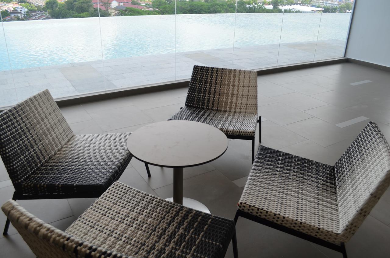 1 Tebrau Suites By Subhome Johor Bahru Ngoại thất bức ảnh