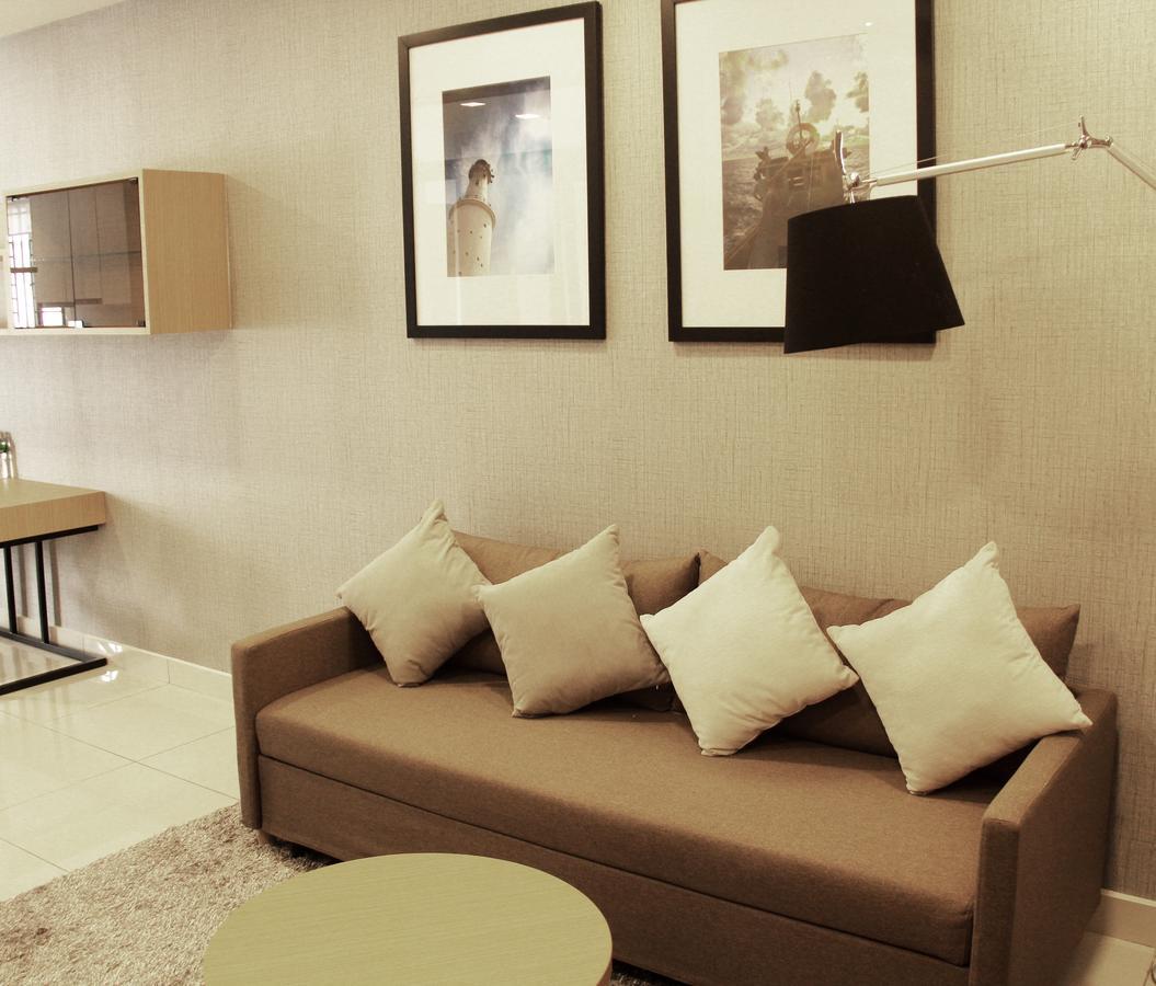 1 Tebrau Suites By Subhome Johor Bahru Ngoại thất bức ảnh