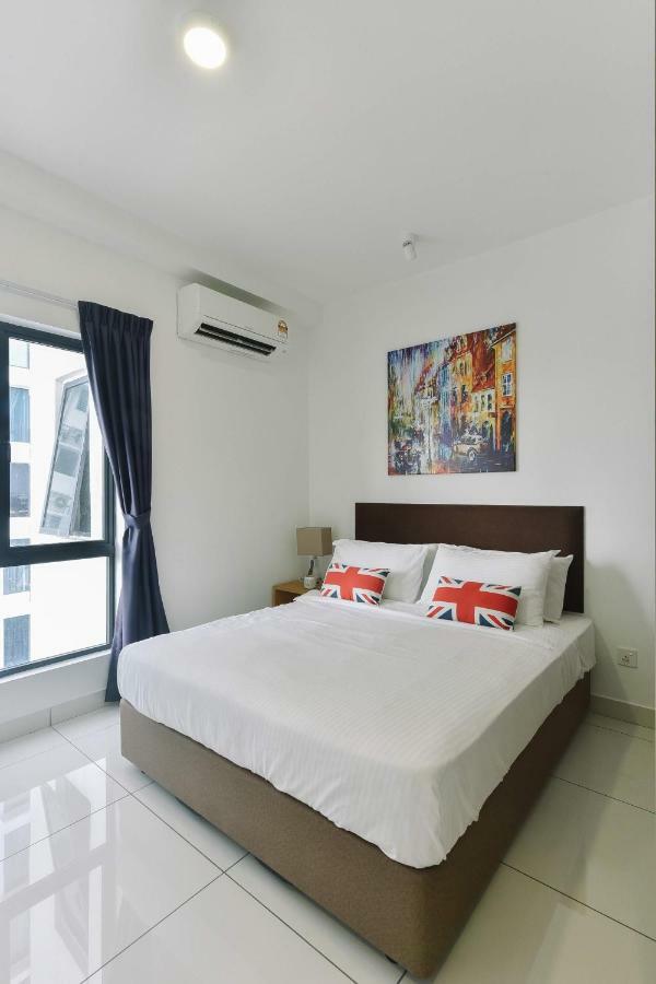 1 Tebrau Suites By Subhome Johor Bahru Ngoại thất bức ảnh