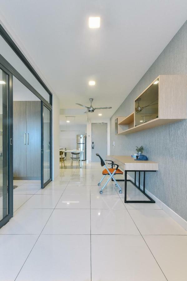 1 Tebrau Suites By Subhome Johor Bahru Ngoại thất bức ảnh